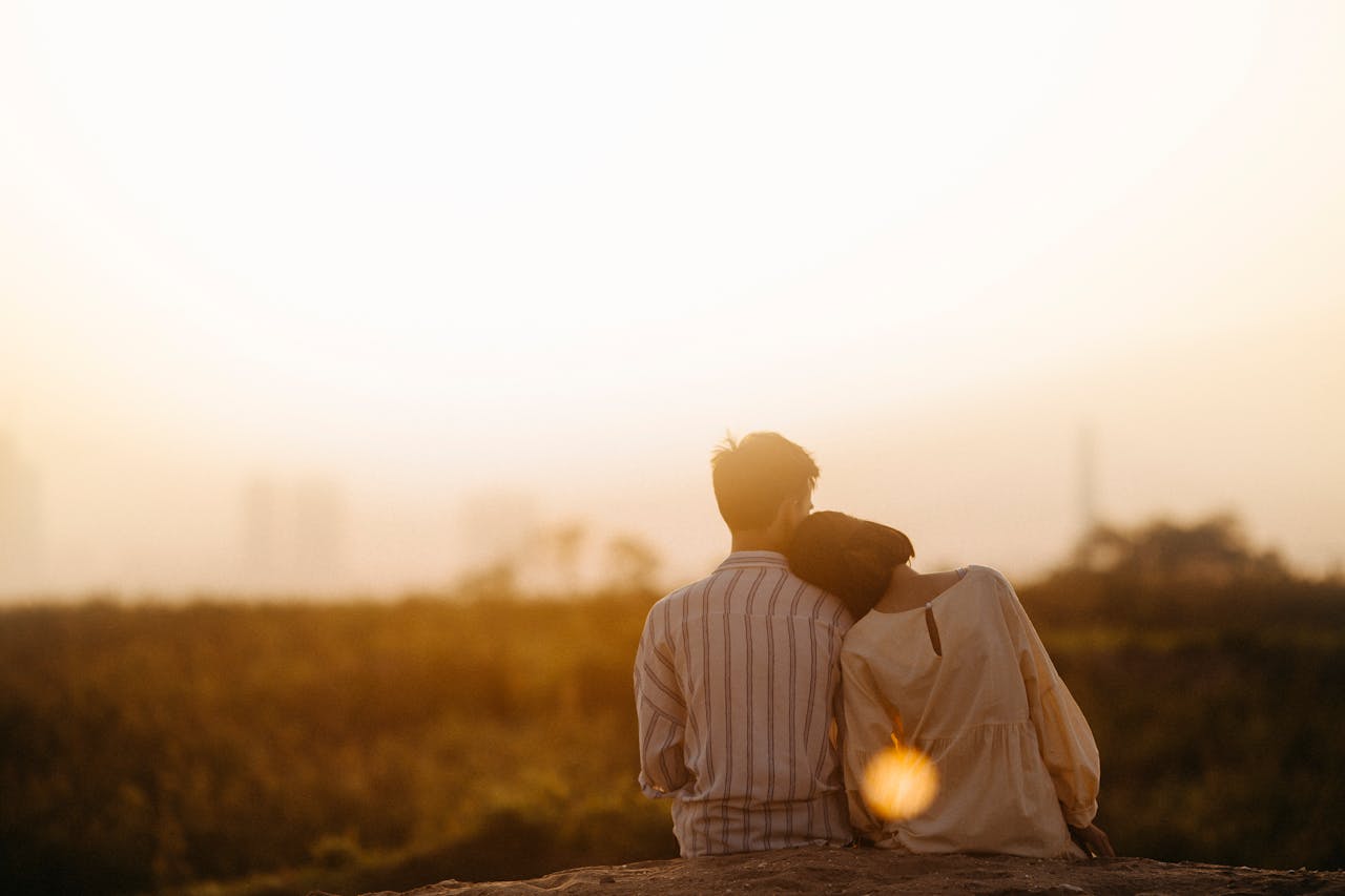 A man and a woman thinking about navigating through ADHD and relationships in seattle.